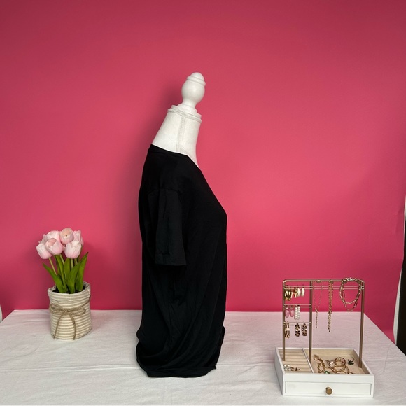 NWT Black Short Sleeve T-Shirt-A New Day - Picture 2 of 9